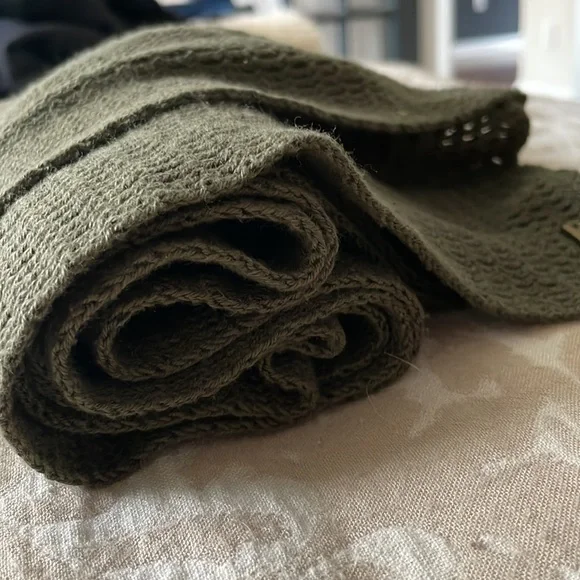 Barbour knit scarf - Picture 5 of 5